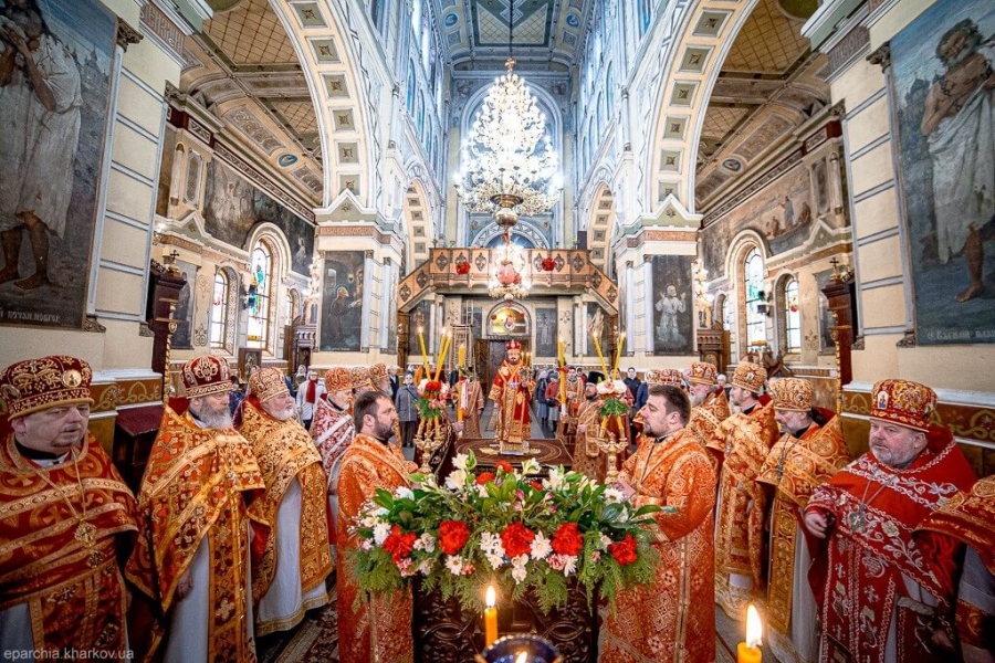 Божественна Літургія у Покровському монастирі у понеділок Світлої седмиці (ФОТО) | Фото 2