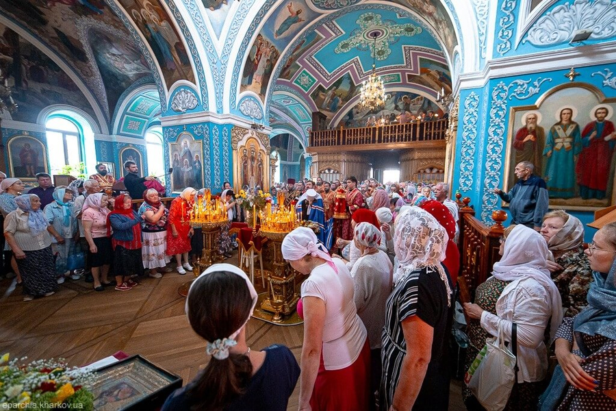 Престольне свято у Свято-Пантелеімоновському храмі міста Харкова (ФОТО) | Фото 5