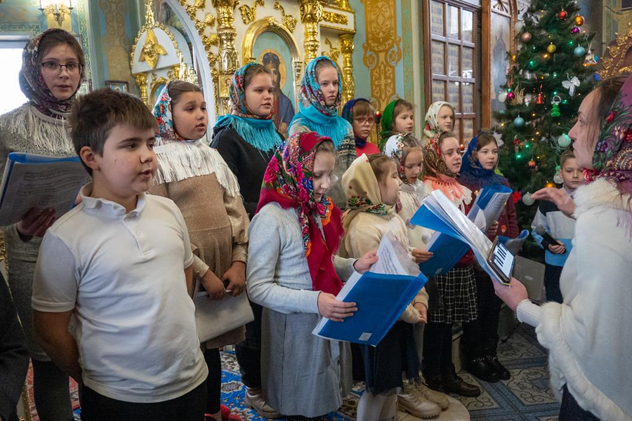 Вітання учнів недільної школи зі святом Різдва Христового (ВІДЕО + ФОТО) | Фото 15